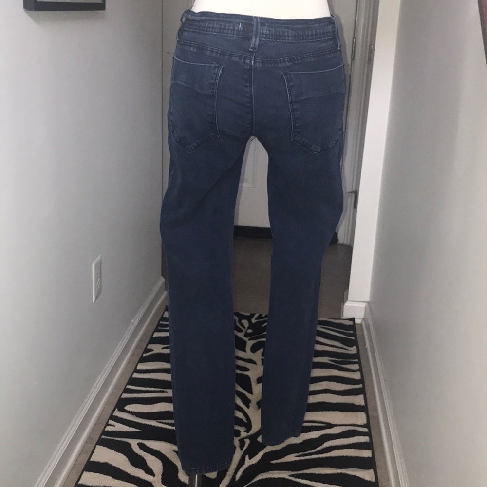 Silence and Noise Skinny Jeans Size 29 😘